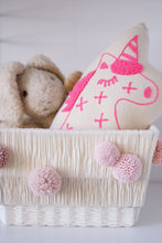 Load image into Gallery viewer, Storage Bin x Fiber Art 'POM POM' (small)